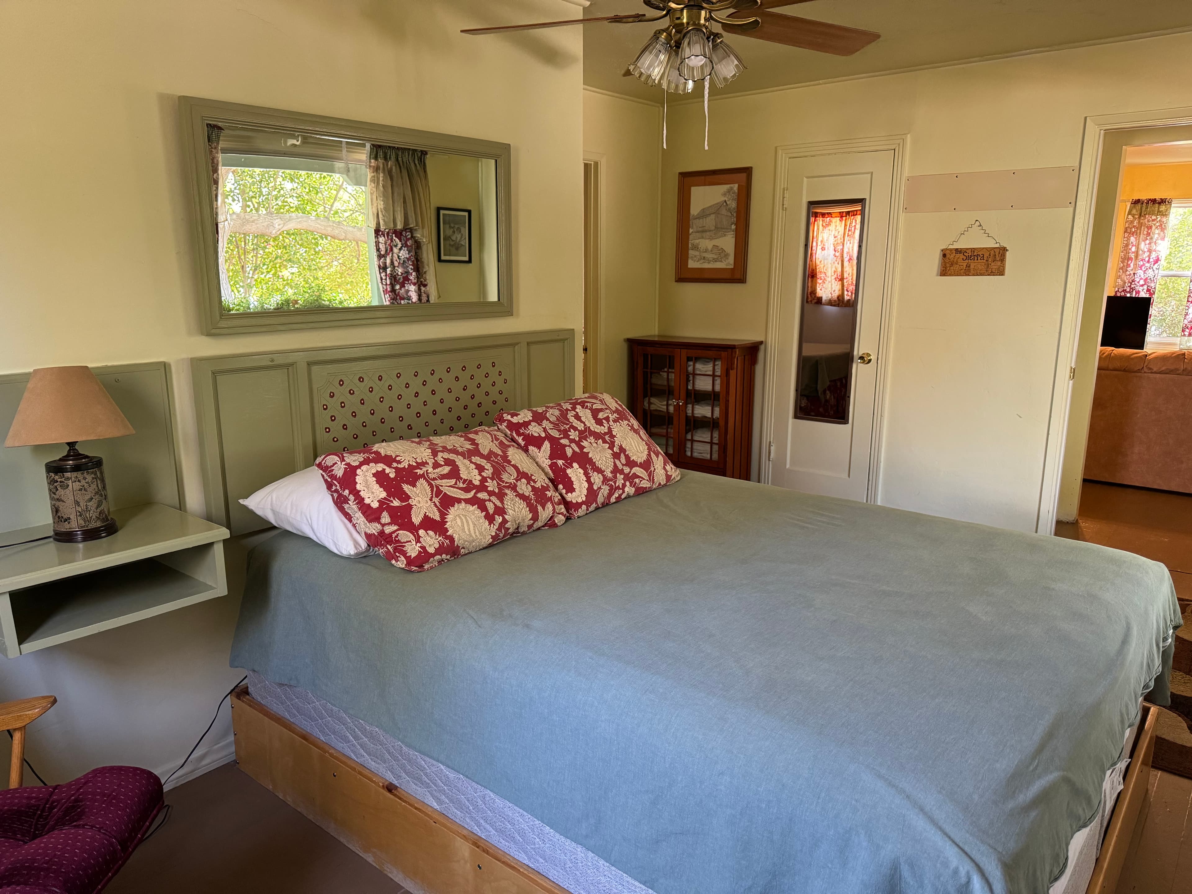 The Sierra Cottage