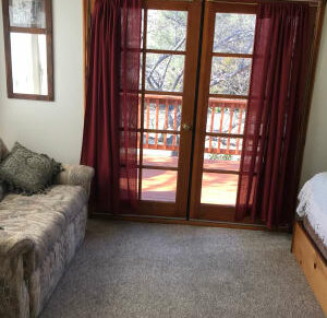 Accommodations, Sierra Gateway Cottages